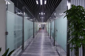 公司1.jpg 公司1.jpg